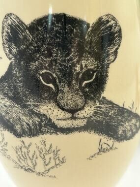 Small World Greetings Floral Vase Lion Cub Ceramic Ivory Black Made in Japan